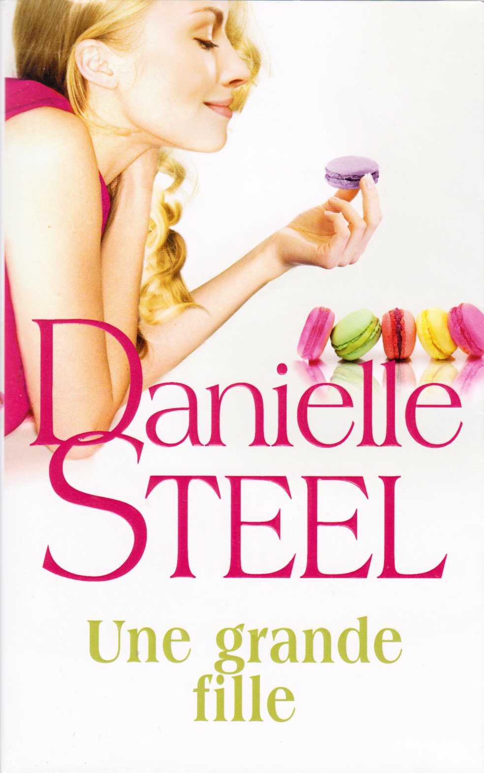 Livre Une grande fille (Danielle Steel) (Livre d'occasion) - ISBN 2298056803