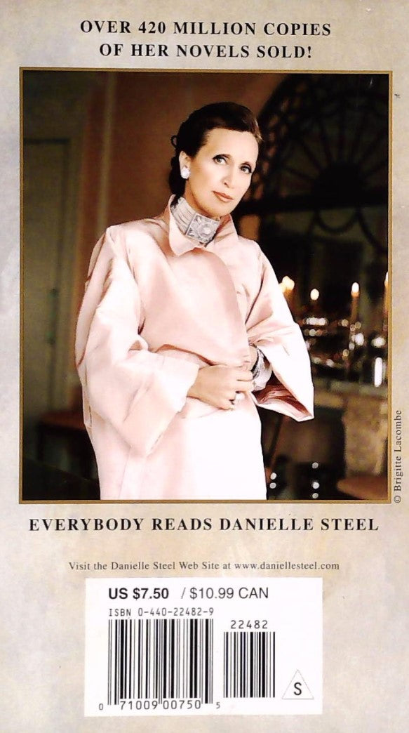 Livre Granny Dan - Danielle Steel (Livre d'occasion) - ISBN 0440224829