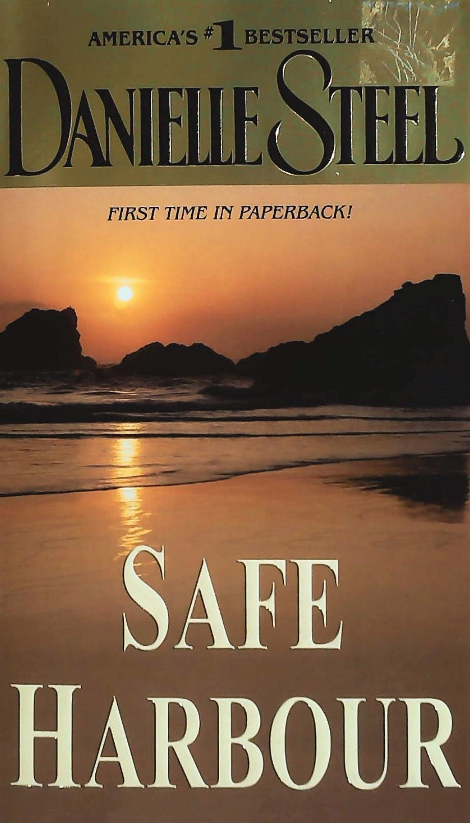 Livre Safe Harbour - Danielle Steel (Livre d'occasion) - ISBN 0440237629