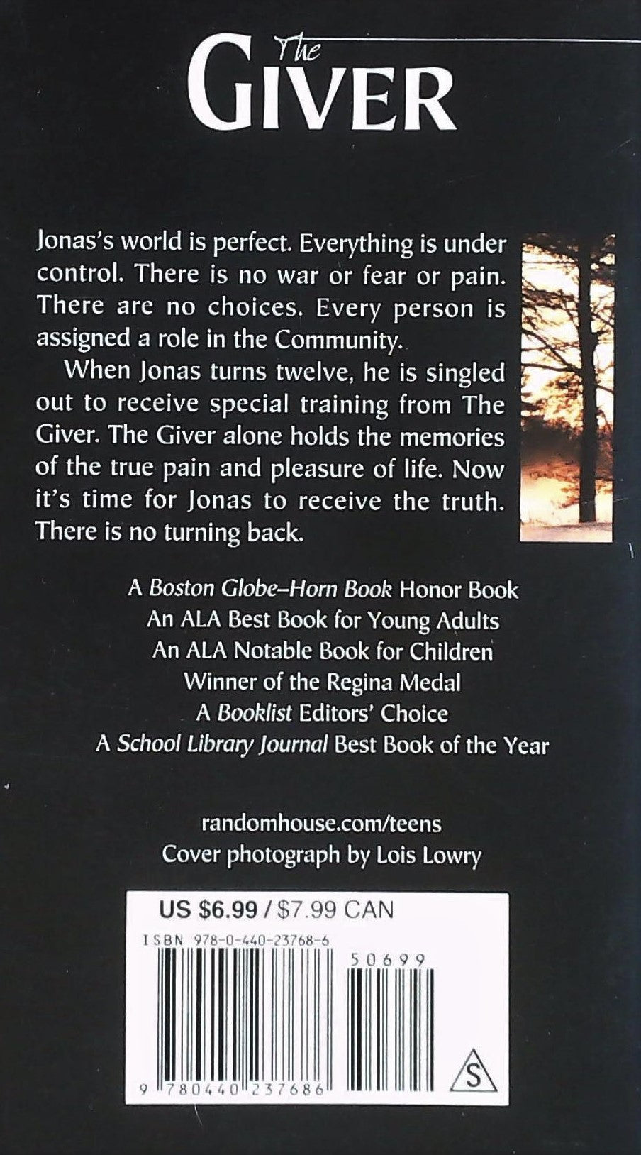Livre The Giver - Lois Lowry (Livre d'occasion) - ISBN 0440237688