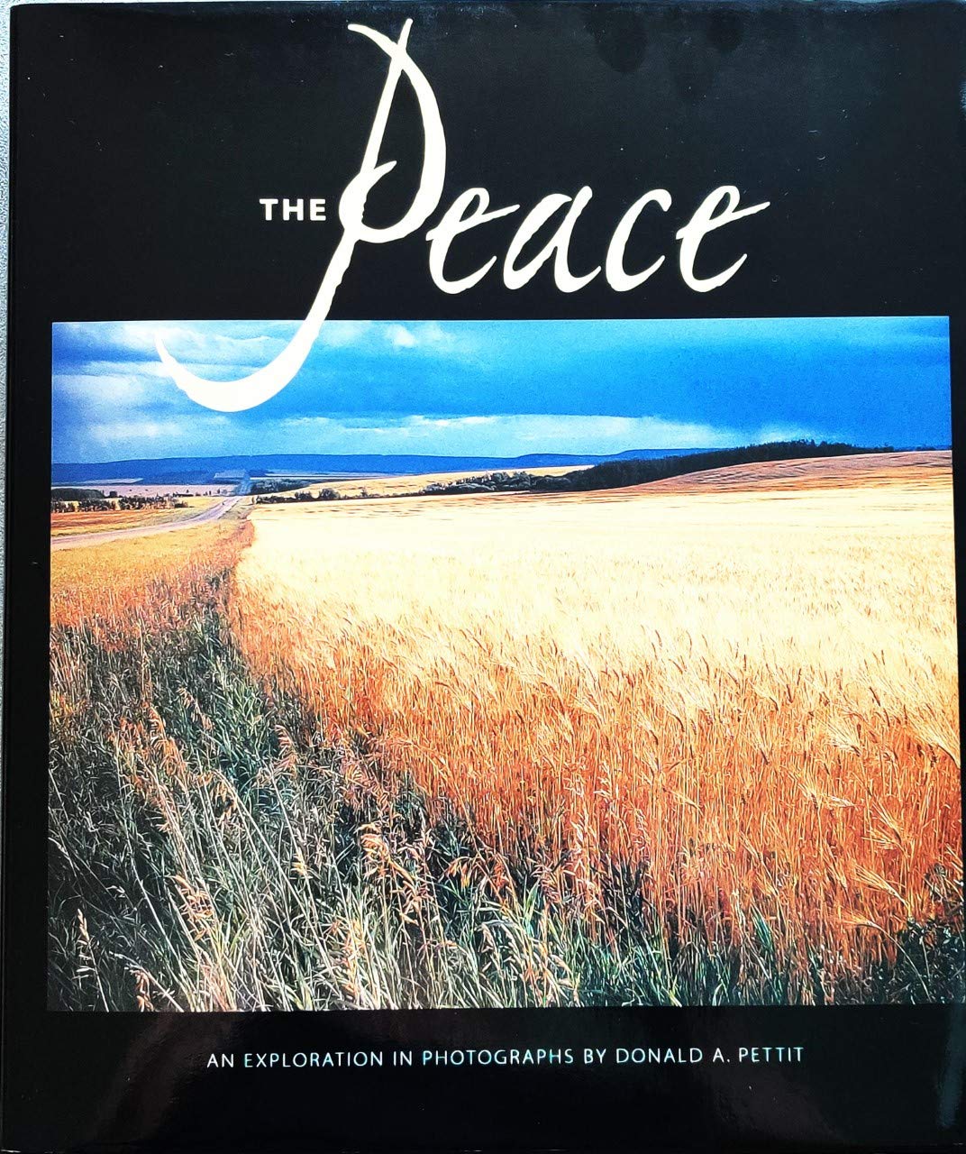 Livre The Peace : An Exploration in Photographs / We are what we are because of where we live - D...