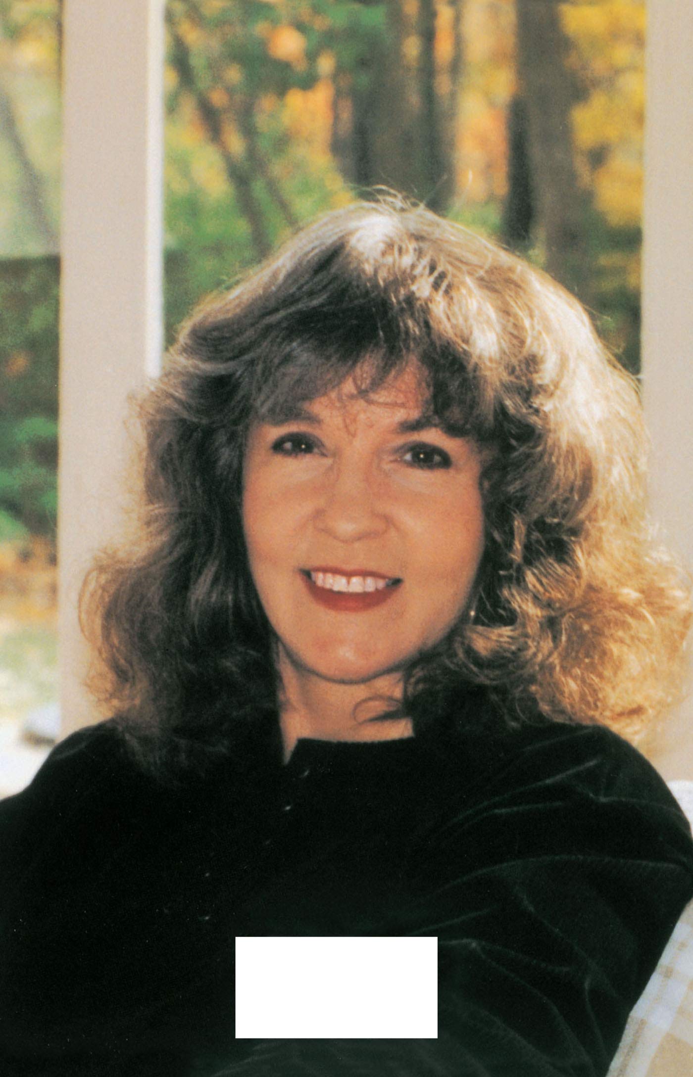 Kinsey Millhone Mystery # 12 : L is for Lawless (Sue Grafton)
