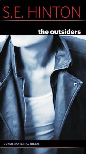 Livre The Outsiders - S.E. Hinton (Livre d'occasion) - ISBN 014038572X