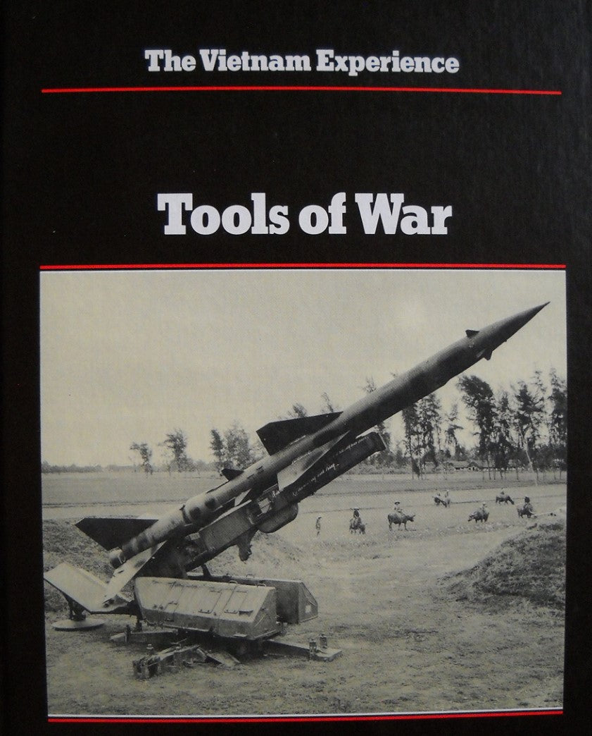 Livre Tools of War (Livre d'occasion) - ISBN 0939526131
