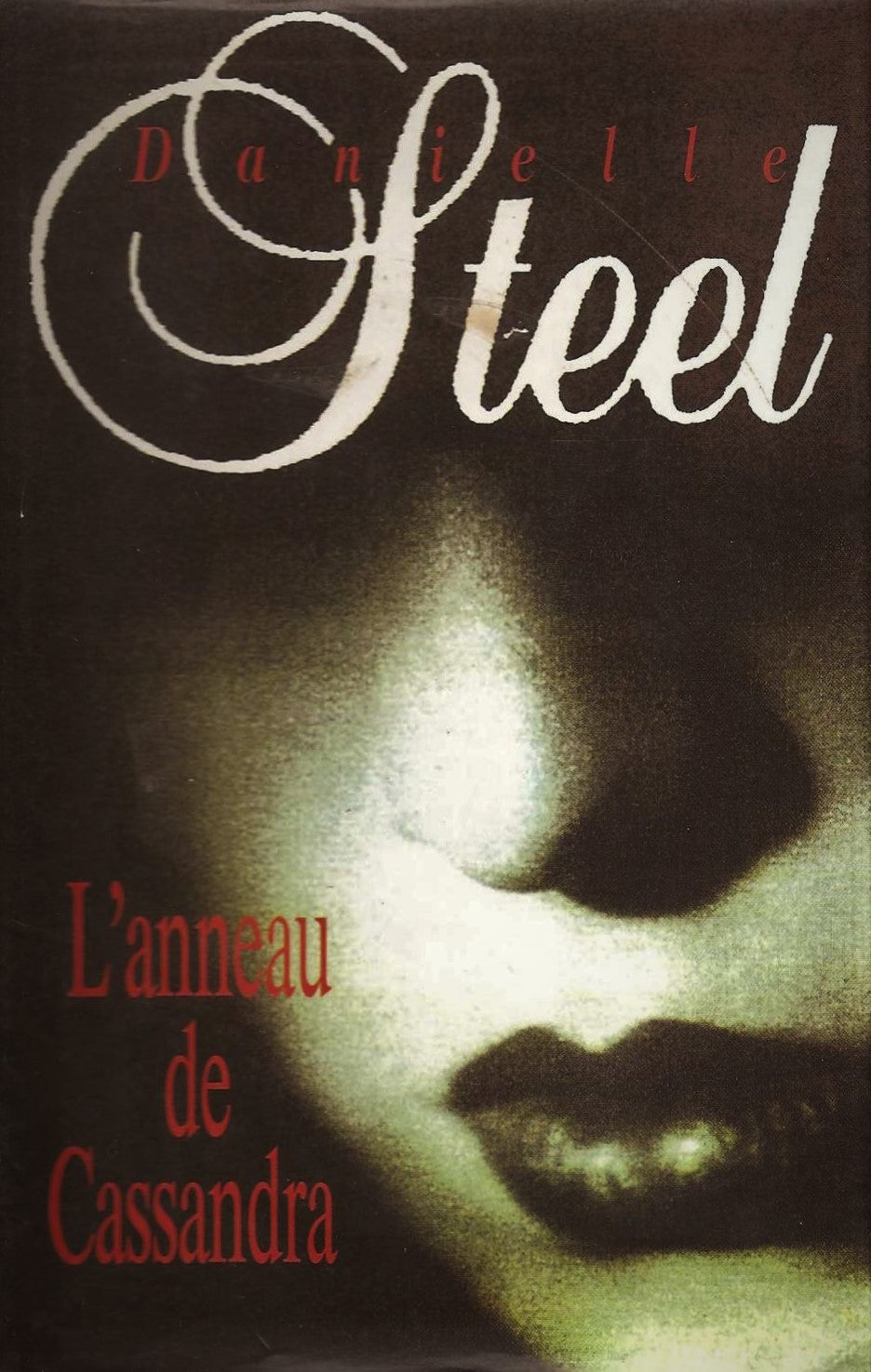 Livre L'anneau de Cassandra - Danielle Steel (Livre d'occasion) - ISBN 2724292421