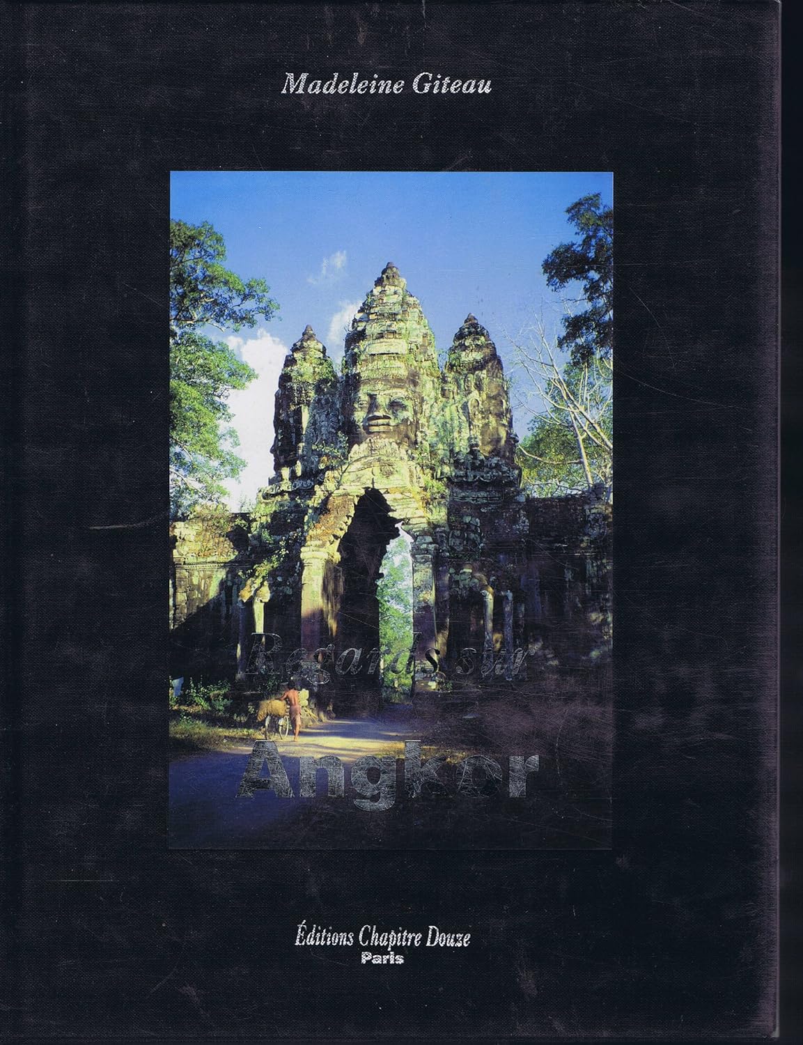 Livre Regards sur Angker - Madeleine Giteau (Livre d'occasion) - ISBN 2840350262