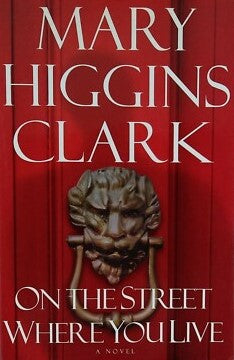 Livre On The Street Where You Live - Mary Higgins Clark (Livre d'occasion) - ISBN 0743206029