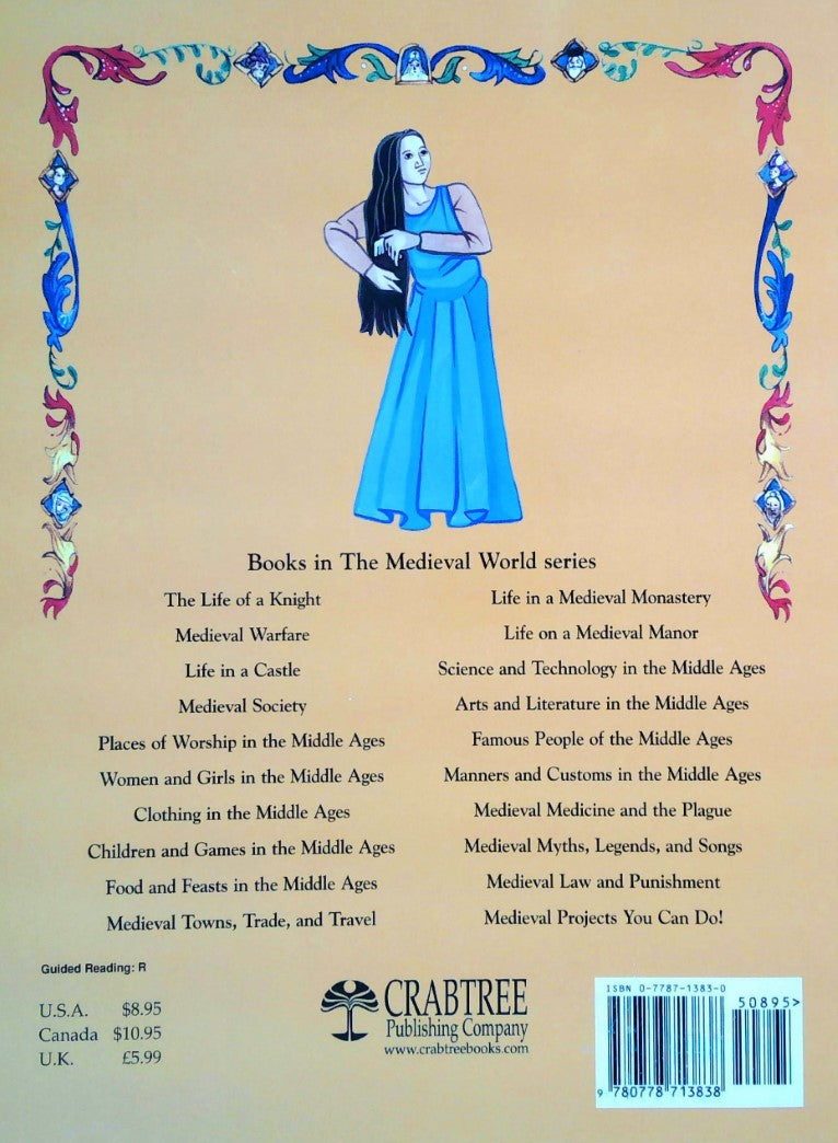 Livre Clothing in the Middle Ages - Lynne Elliott (Livre d'occasion)