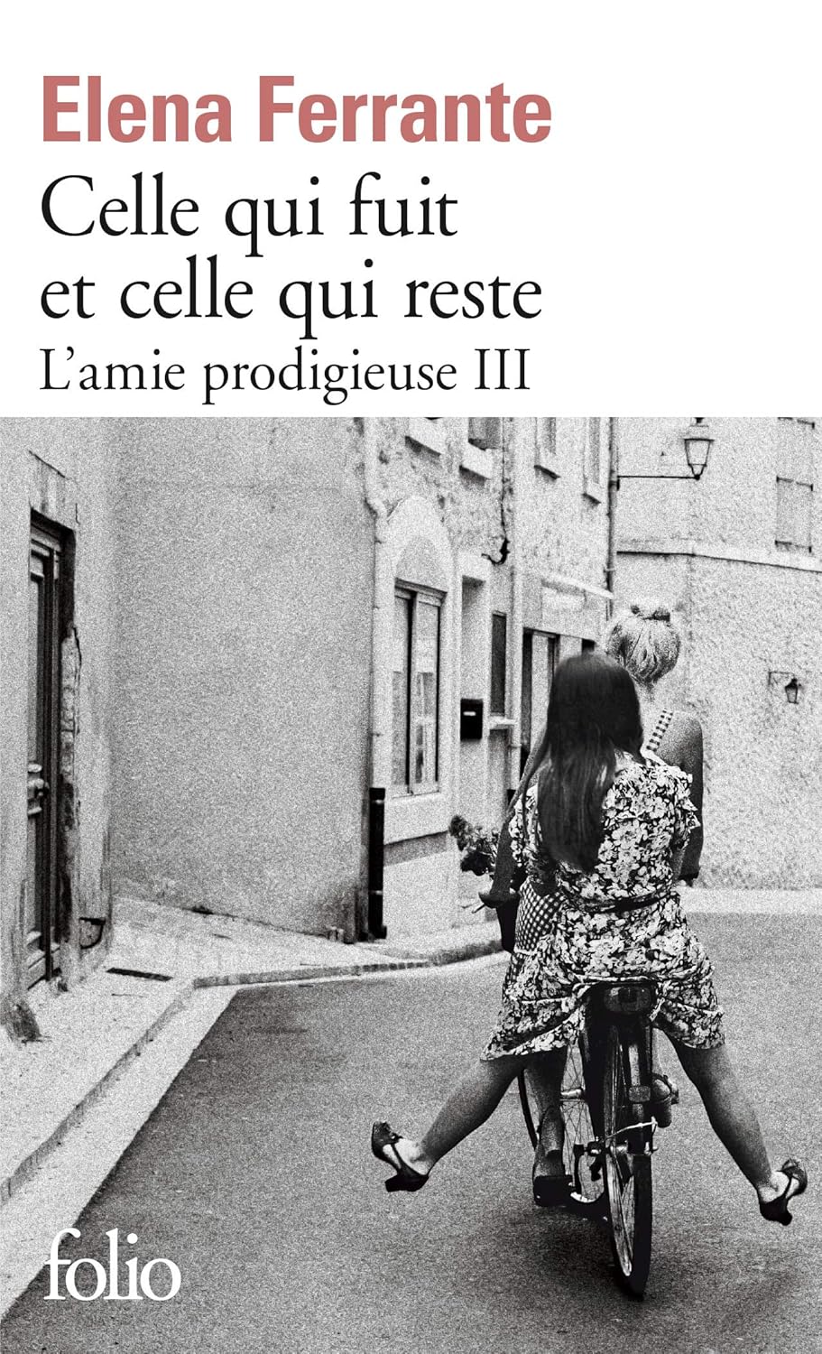Livre Celle qui fuit et celle qui reste - Elena Ferrante (Livre neuf) - ISBN 2072693098
