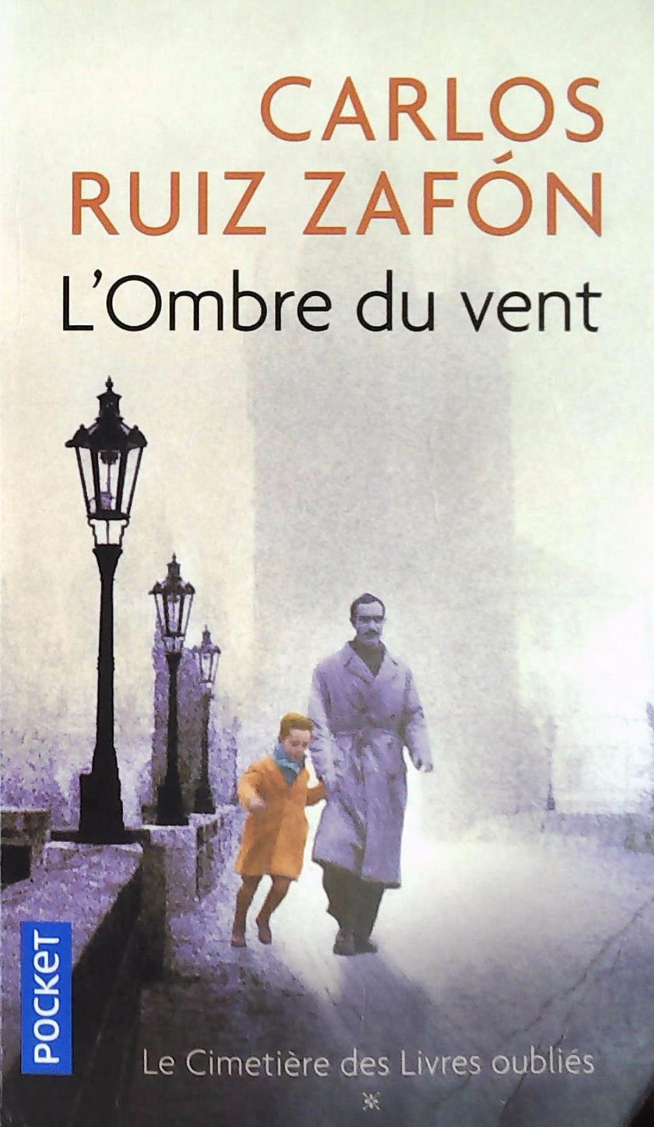 Livre ISBN  L'ombre du vent (Carlos Ruiz Zafón)