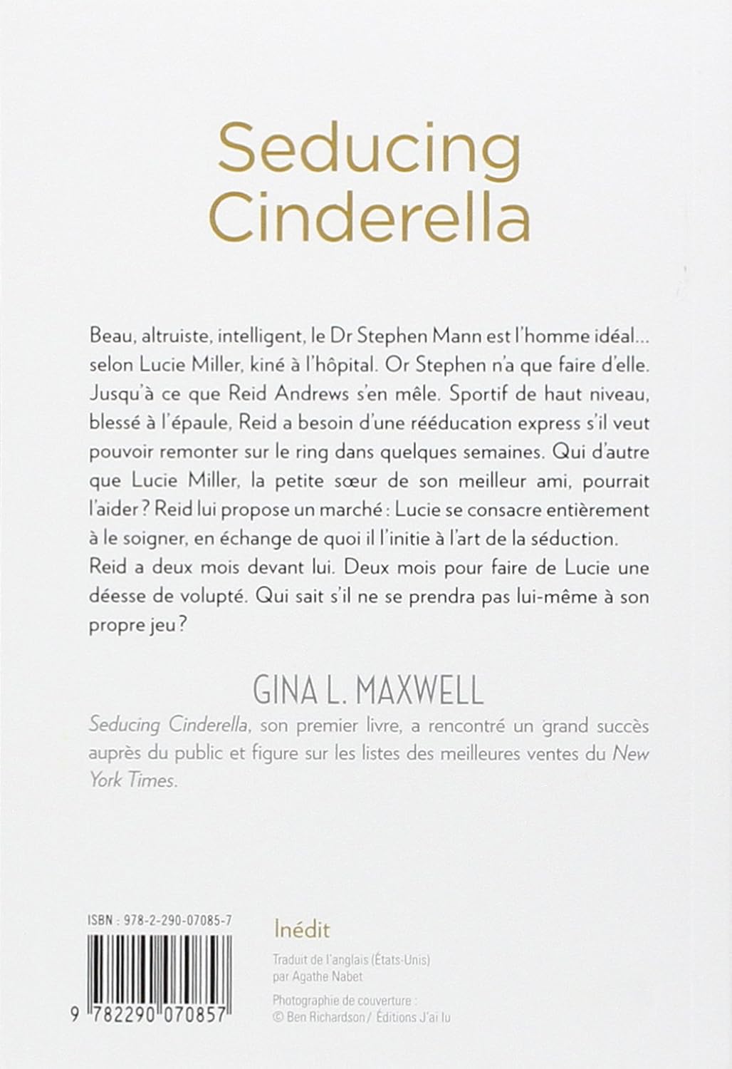 Livre Seducing Cinderella : L'art de la séduction a un prix - Gina L. Maxwell (Livre d'occasion)