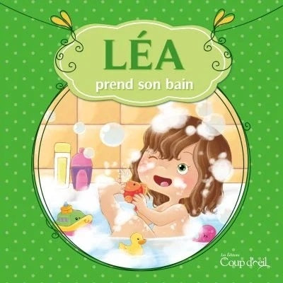 Léa prend son bain