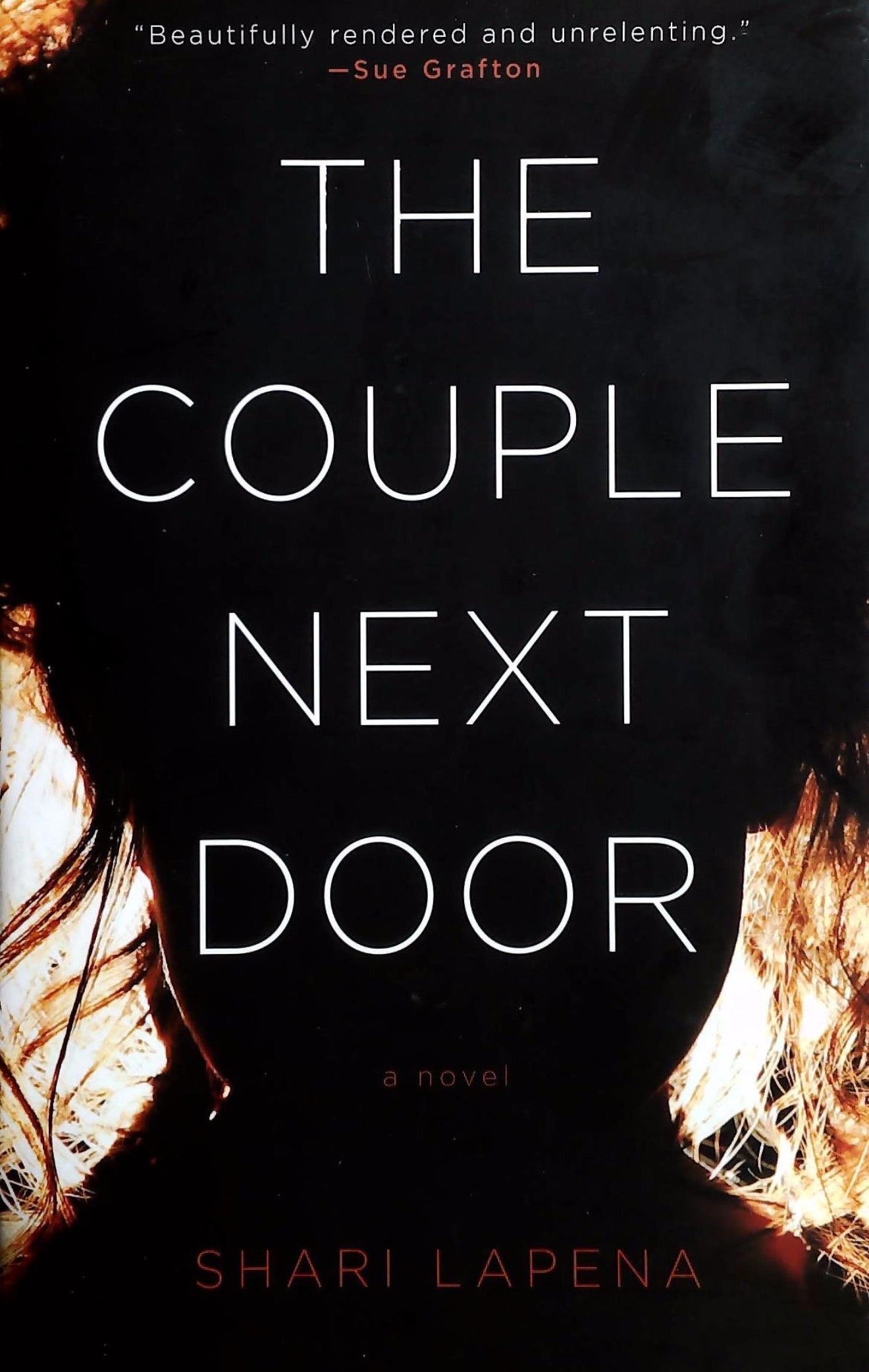 Livre ISBN  The Couple Next Door (Sue Grafton)