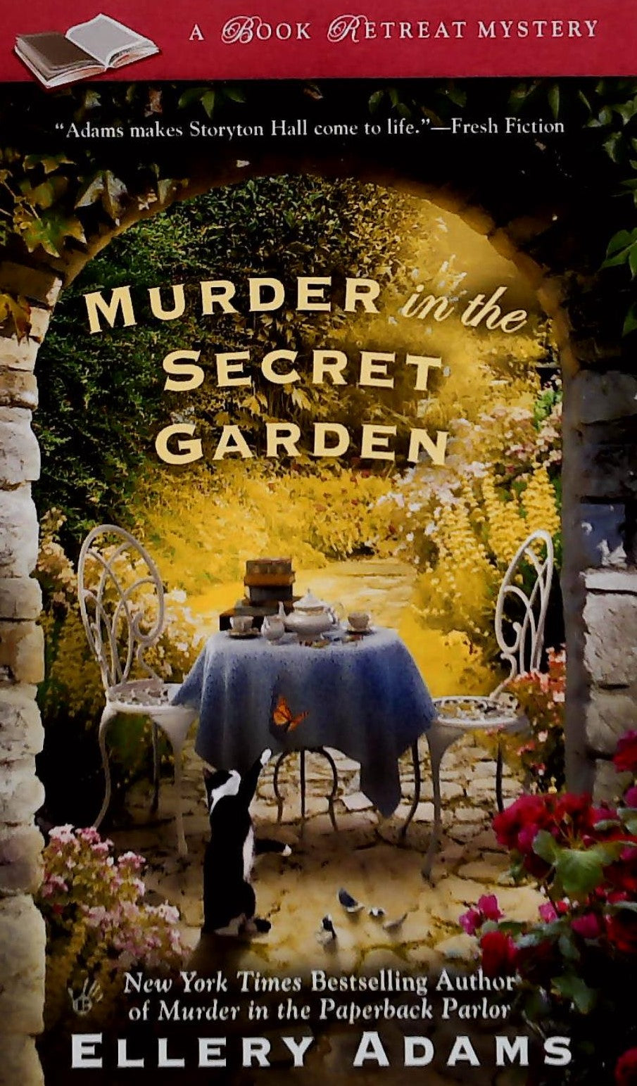 Livre ISBN  Murder in the Secret Garden (Ellely Adams)